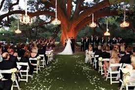 Lovely Outdoor Wedding In New Orleans Chandeliers Hanging In The Trees As Decoration New Orleans Wedding Nola Wedding Wedding