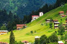 Flights, transfers, car rental, hotels, guides, shops, supermarkets, restaurants, cafe, bars, beer, casino, nightclubs, museums, churches. Gebirgshauser In Ayder Plateau Rize Turkei Lizenzfreie Fotos Bilder Und Stock Fotografie Image 22683369
