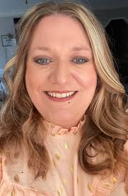 Need professional headshot edit?