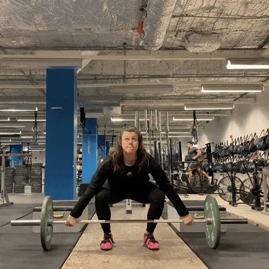 How to Do Snatch: Muscles Worked & Proper Form – StrengthLog