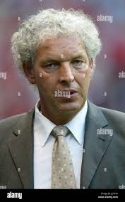 Leverkusen trainer hi-res stock photography and images