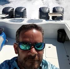 What are recommendations for replacement windows and contractors in the  Crystal Beach area?