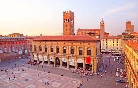 Bologna, italien (se på google maps). Bologna Italien Wie Es Leibt Und Lebt Urlaubsguru De