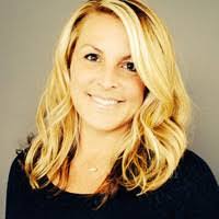 Jennifer Sproul's Instagram, Twitter & Facebook