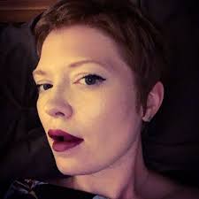 Beth Beauchamp (@bethybone)