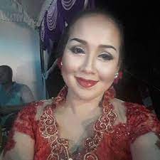 Lirik Lagu Lingsir Wengi Pearl Necklace Necklace Fashion