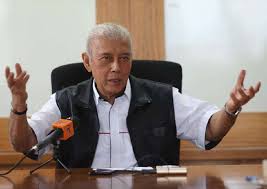 Temubual eksklusif bersama tan sri abdul rahim noor pada 2 oktober 2011. Of All The Umno Peeps Aiming To Join Pakatan Harapan This Man Has The Strangest Past