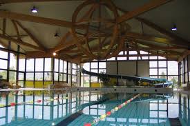 Piscine De Gilly Sur Isere Horaires Tarifs Et Telephone Guide Piscine Fr
