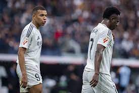 Real Madrid'de yeni kriz: 'Mbappe Vinicius'u eziyor' | Futbol Haberleri