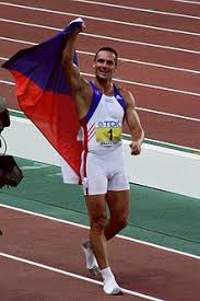 May 30, 2021 · the others were kevin mayer of france (9,126), american ashton eaton (9,045), and roman sebrle of the czech republic (9,026). Decathlon World Record Progression Wikipedia
