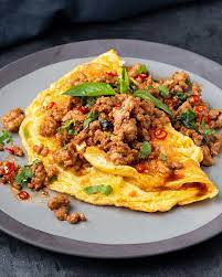 10 Minute Spicy Pork Noodle Omelette Marion S Kitchen Recipe Spicy Pork Pork Mince Recipes Pork Noodles