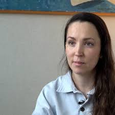 Tre frågor om: ”Därför är det svårt att lämna våldsamma relationer”