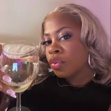 Destiny Yates (@destinyyates10)