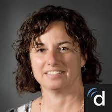 Lisa Rolon's Instagram, Twitter & Facebook