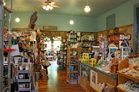 A Bird Lover S Favorite Store Certificates Available At Https Www Visitbutlercounty Com Special Offers Butler County Gift Ce Bird Watching Bird House Bird