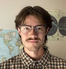 Miguel Wills's Instagram, Twitter & Facebook