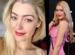 Stephanie Gallimore's Instagram, Twitter & Facebook