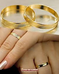 Pin Em Aliancas Em Ouro