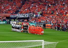 Primeur voor bergwijn bezorgt oranje goede start van nations league. Wedstrijden Tussen Nederland En Duitsland Duitsland Instituut