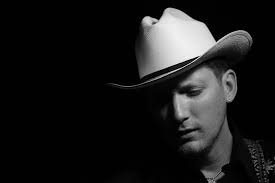 Entrevista a Girls Guns and Glory de la mano de Ward Hayden