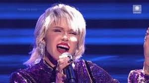 Aktorka anna maria sieklucka, której popularność przyniosła rola w filmie 365 dni na podstawie powieści blanki lipińskiej. Twoja Twarz Brzmi Znajomo 14 Maja Hyzy Midnight Sky Miley Cyrus Youtube