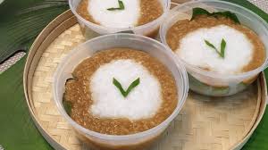 Assalamualaikum bunda dapur aida kali ini masak bubur merah putih tolak bala, iya bubur merah putih ini bisa menjauhkan kita. Resep Keluarga Bubur Merah Putih Manis Dan Gurih Untuk Rayakan Hut Ke 75 Ri Kumparan Com