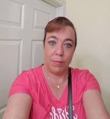 Carrie Schweitzer's Instagram, Twitter & Facebook