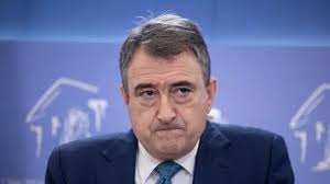 Ábalos, primer ex alto cargo y sexto diputado del PSOE que pasa al Mixto en  democracia tras 21 años