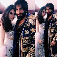 Saif Ali Khan And Amrita Singh 39 S Daughter Sara Ali Khan 39 S Bollywood Debut Has Been The Sara Ali Khan Ranveer Singh Fashion