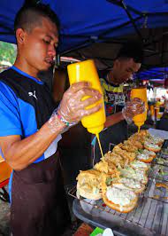 Always in search for the perfect crispy burger? Rm3 Cheesy Fried Chicken Burger Stylish Burger Pj Malaysia Food Travel Blog
