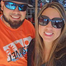 What are the best family-oriented and kid-friendly campgrounds with cabins  in Mississippi?