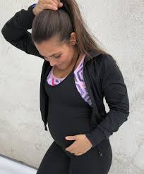 Den dama som eier valpene sier at hun har kommet til kull k, og at det nå er dobbel k. Jeg Har Lagt Til Mange Av Deres Forslag I Navnelisten Var Funkygine