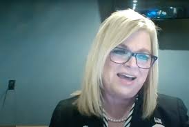 Underly calls Kerr 'transphobic' over position