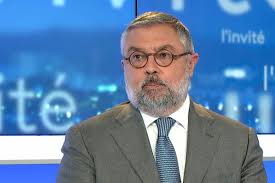 Trois élus du Rassemblement national en Calédonie pour enchaîner les  rencontres