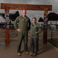 How to become a pilot in the air force. Aspiring Air Force Pilots Don T Let Height Standards Get In The Way U S Air Force Article Display