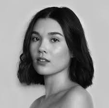 Nicole Davanzo's Instagram, Twitter & Facebook