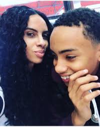 But it is drake's recent antics on the sidelines that have grabbed headlines amari bailey and johanna leia (image via famousintro.com). Eighth Grade Chicago Basketball Star Commits To Depaul Cbs Chicago