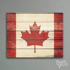 Red And White Decorating With Maple Leaves Accents For Canada Day Canadian Flag Primitive Bathrooms Canada Flag