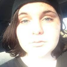 Dixie Daugherty's Instagram, Twitter & Facebook