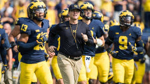 Live college football lines from 14 different sportsbooks, including 1st and half 2nd half spreads. College Football Week 1 Odds Who Is The Money On In Vegas Wagertalk News