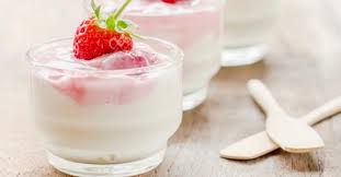 En période estivale, les desserts se doivent être à la fois rafraichissants et riches en goût. 15 Desserts Glaces Pour L Ete Fourchette Et Bikini