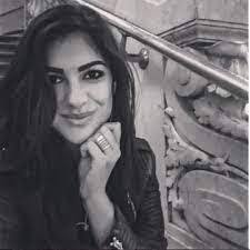 Gia Vecchio's Instagram, Twitter & Facebook