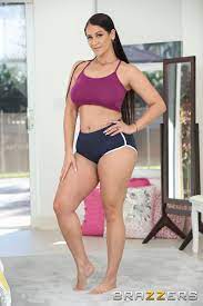 Miss Raquel - Bra Thief Scores Some Titties - My Free Pornstars