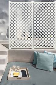 Separador móvil de terrazas para dar intimidad. 10 Soluciones Decorativas Para Crear Privacidad En Tu Terraza
