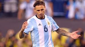 Desde su club, aseguran que el jugador no llegará a la copa américa. Serie A El Argentino Lucas Biglia Estara Cuatro Semanas De Baja Por Lesion Muscular Marca Com