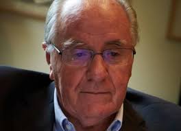 Padre Ismael Bárcenas, SJ.