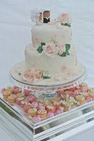Macaron Wedding Cake I Made For Small French Wedding Wedding Macarons Cake Wedding Cakes