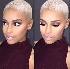 While black women like zoe kravitz, mary j blige, and beyoncé look flawless in their signature blonde hair, going 50 shades lighter than our natural hair color is frightening. Think You Know Natural Hair 50 Women Showing The Awesome Diversity Of Natural Hair Short Blonde Hair Natural Hair Styles Curly Hair Styles