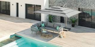 La forme conique, présente dans chaque produit de la collection, est un symbole de stabilité et donne de l'ordre à l'environnement. Salon De Jardin Conseils Pour Choisir Son Mobilier De Jardin Marie Claire