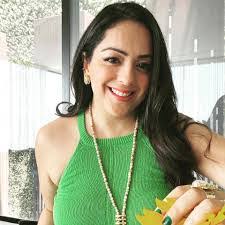 Sandy Carbajal's Instagram, Twitter & Facebook